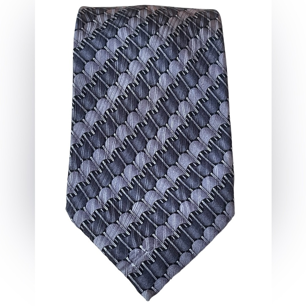 🔥⚫️CARLOS DEVENEZIA 100% silk tie Barcelona, Spain. Gorgeous & classic-no flaws